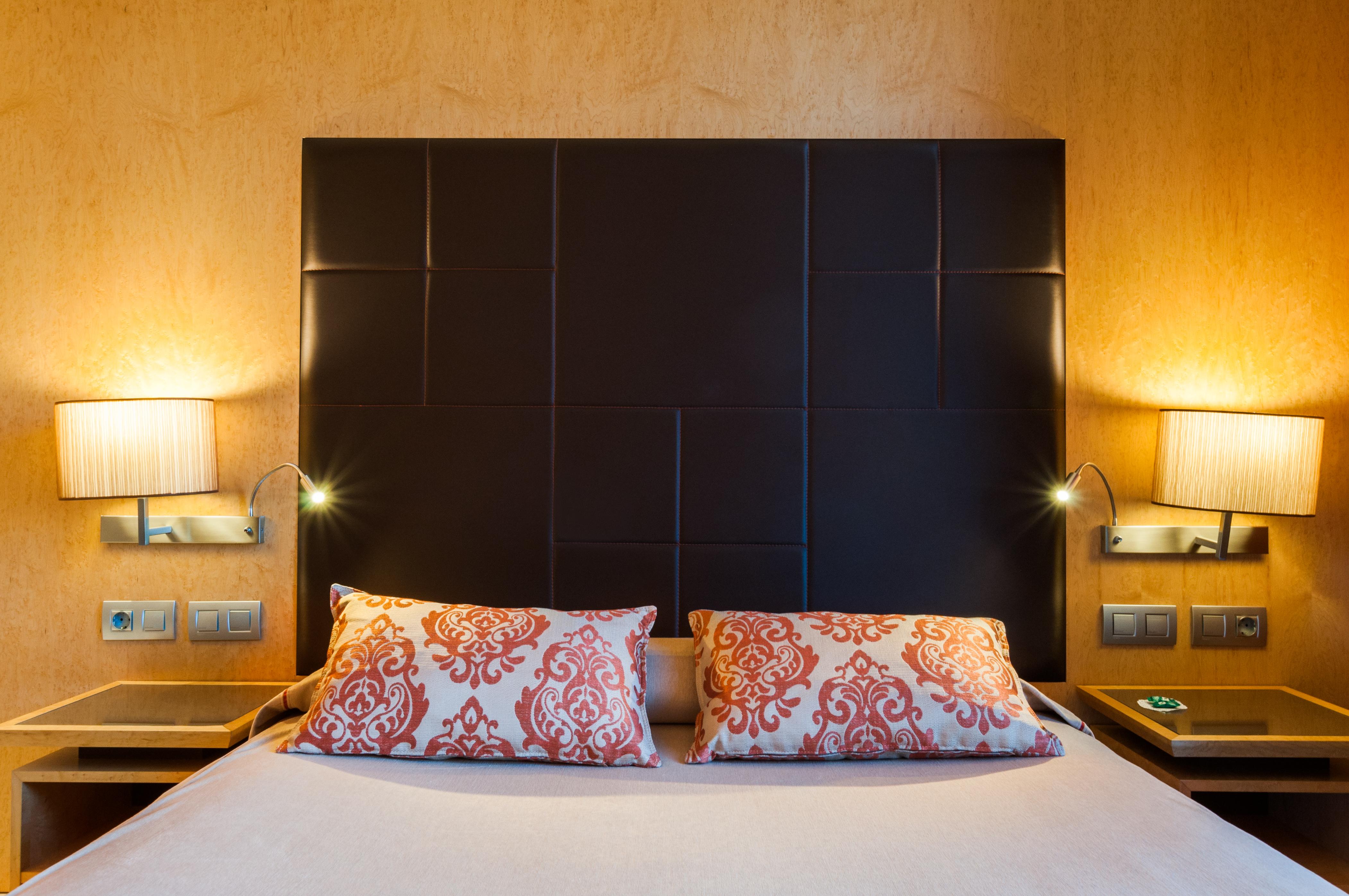 Hotel Medinaceli New Reopening 2025 Barcelona Bagian luar foto