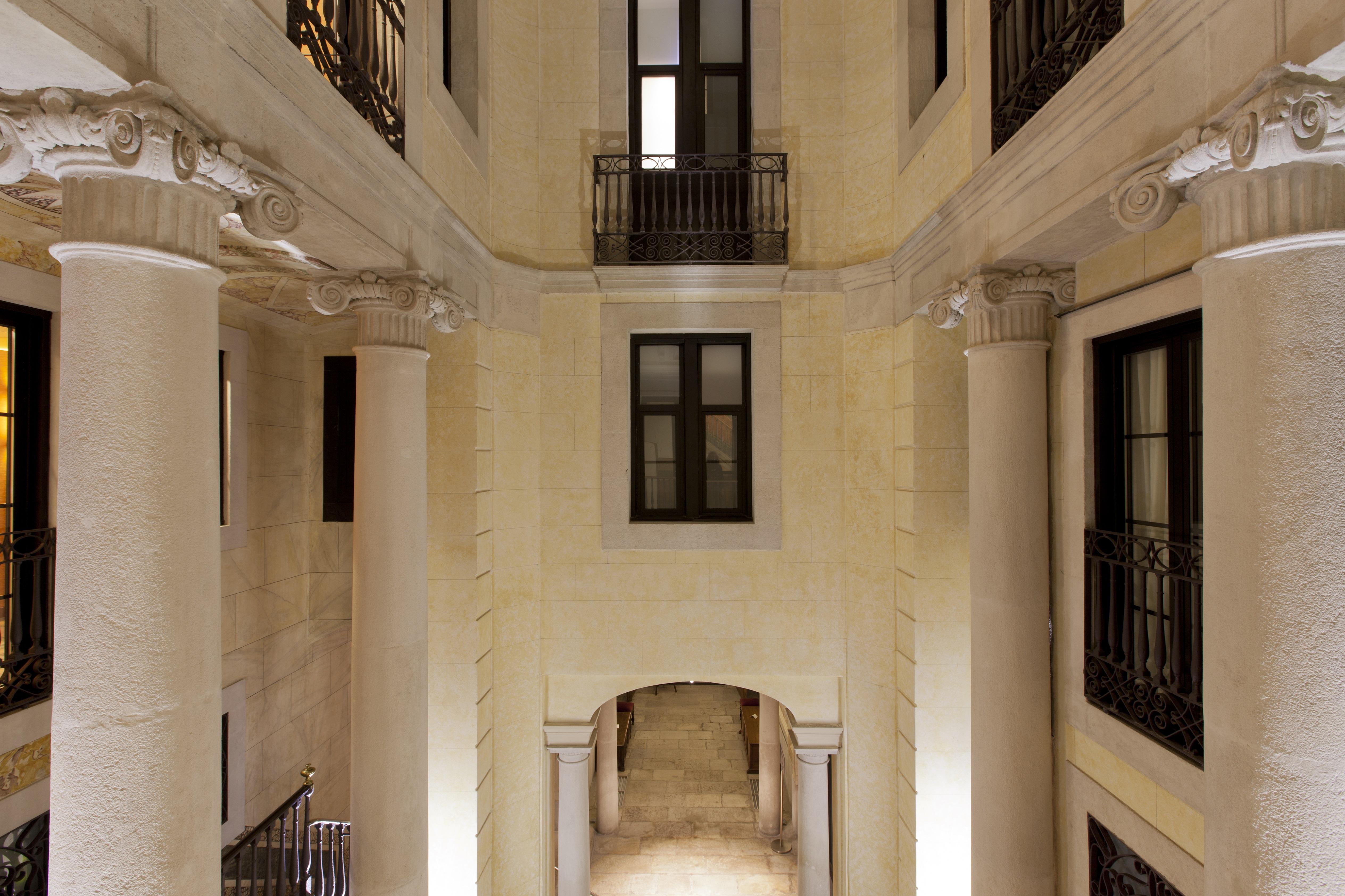 Hotel Medinaceli New Reopening 2025 Barcelona Bagian luar foto