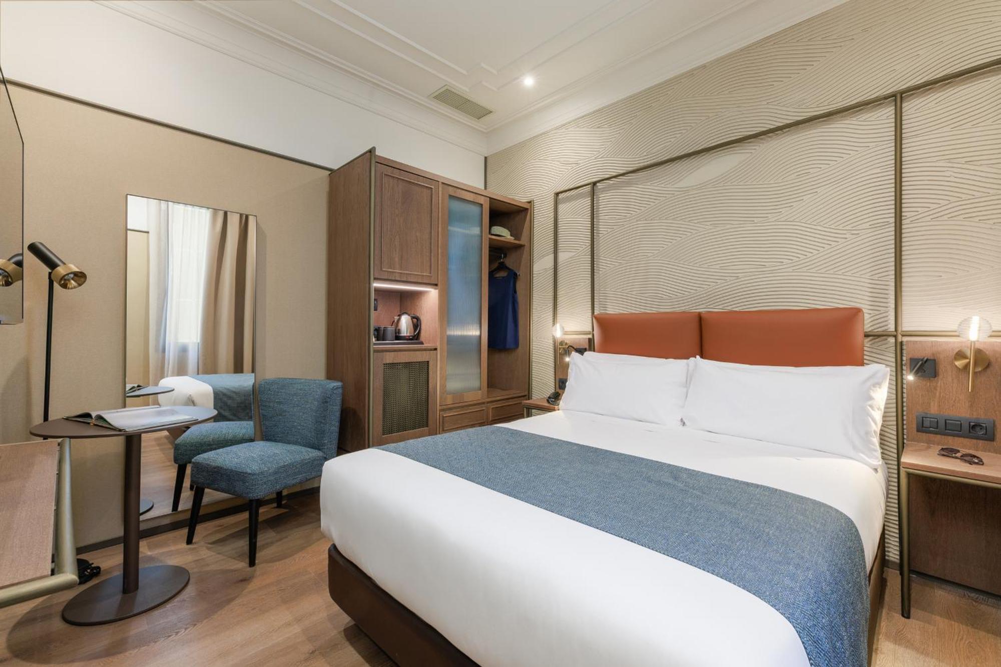 Hotel Medinaceli New Reopening 2025 Barcelona Bagian luar foto
