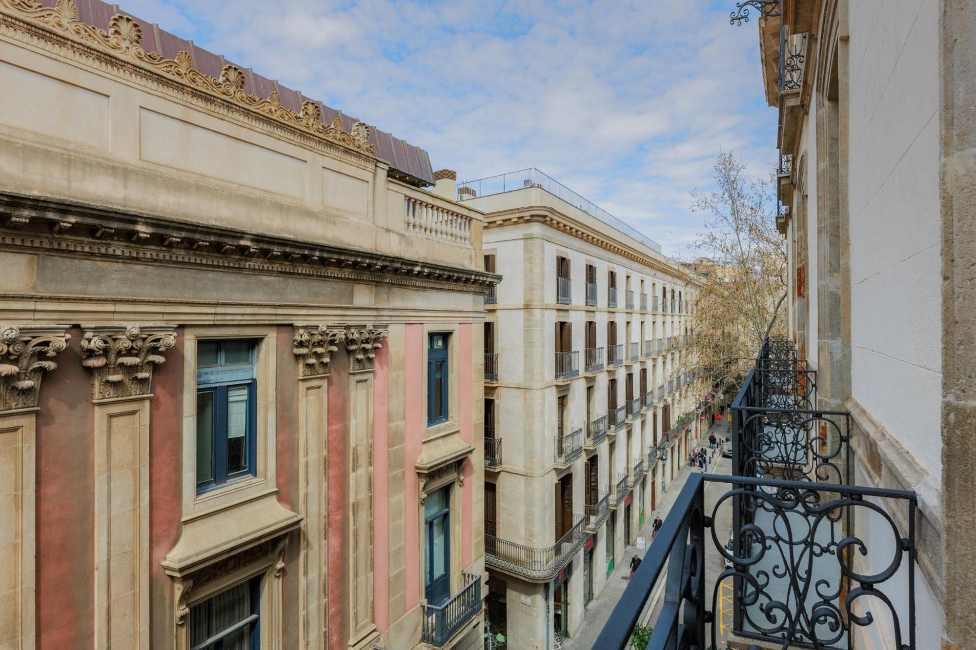 Hotel Medinaceli New Reopening 2025 Barcelona Ruang foto