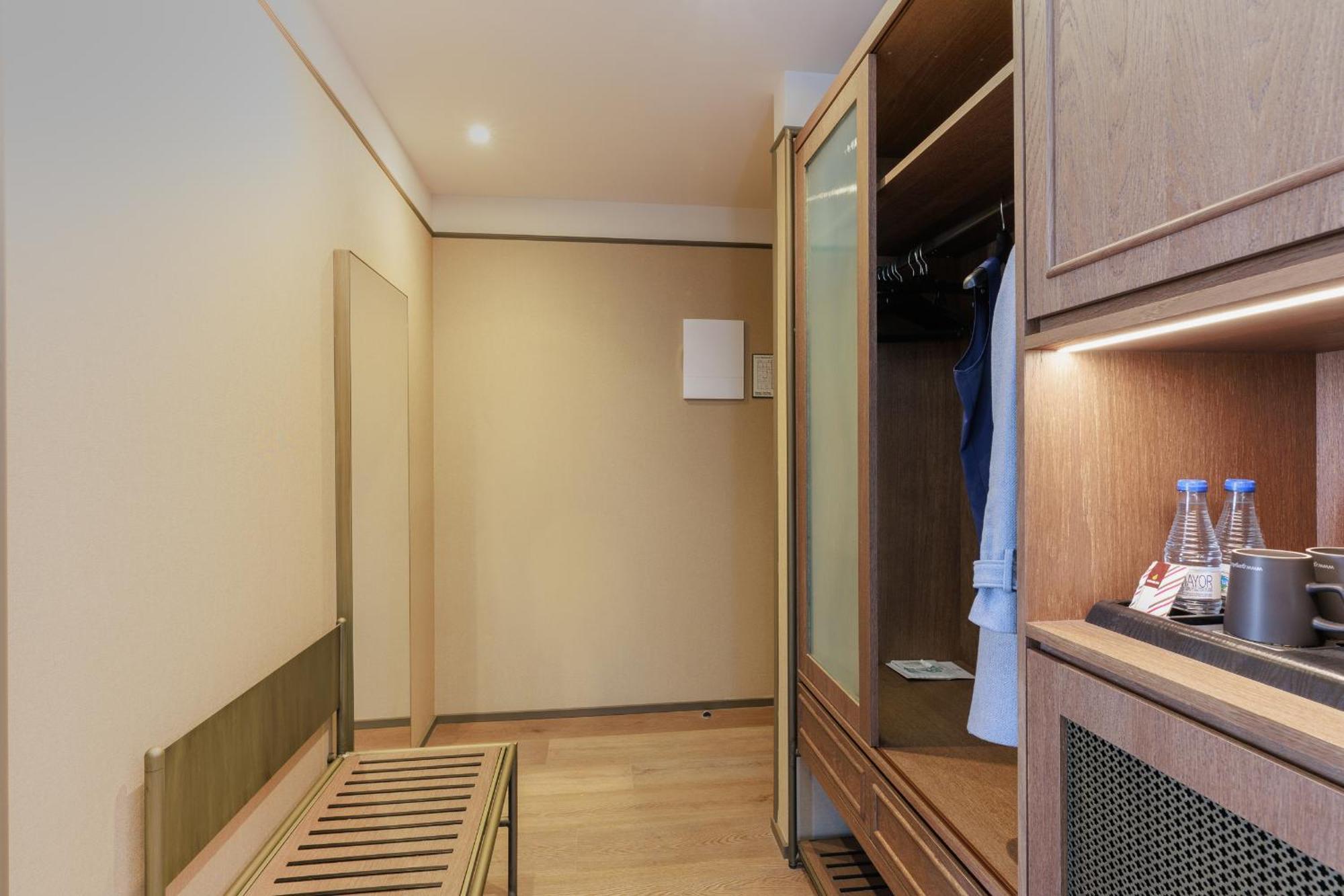 Hotel Medinaceli New Reopening 2025 Barcelona Ruang foto
